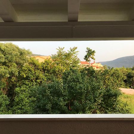 Apartmani Matea Cres Exteriör bild